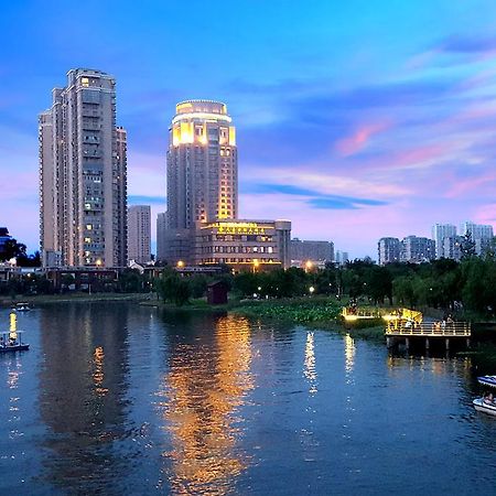 Kinho Narada Hotel Уенжоу Екстериор снимка